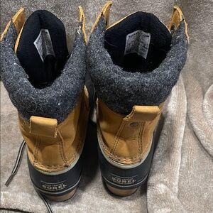 Sorel Tan and Black Insulated Boots